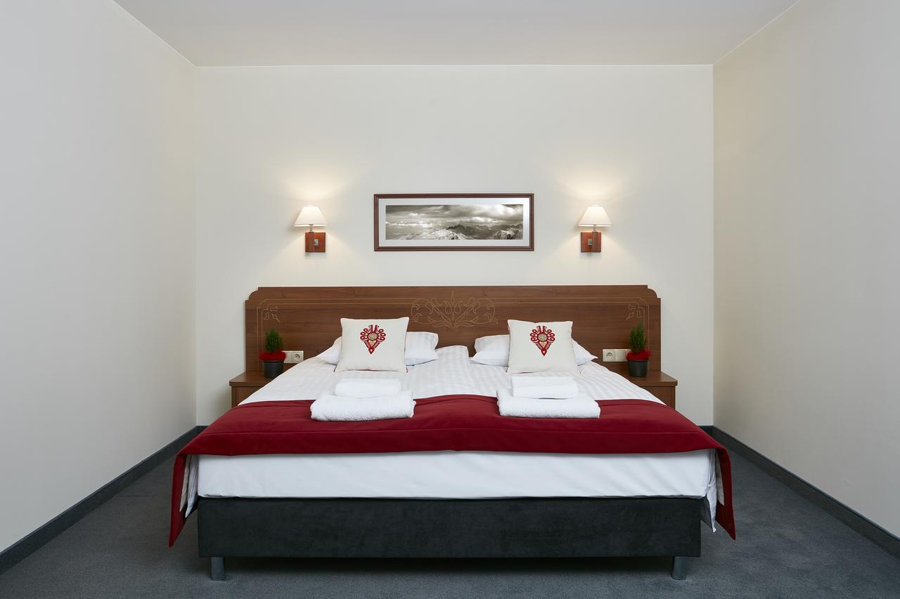 Logos Hotell 3*